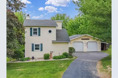 W5838  Mariner Hills Ct, La Grange, WI 53121 - Photo 3