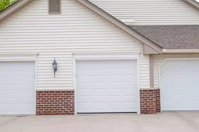 652  Pewaukee Rd #A, Pewaukee, WI 53072 - Photo 17