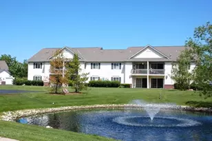 652 Pewaukee Rd, Pewaukee, WI 53072 - Photo 29