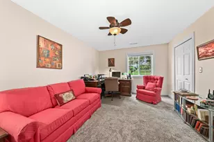 652 Pewaukee Rd, Pewaukee, WI 53072 - Photo 11