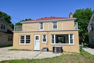 2416 N 91st St, Wauwatosa, WI 53226 - Photo 31