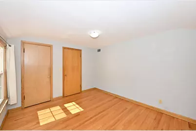 2416 N 91st St, Wauwatosa, WI 53226 - Photo 25