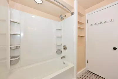 2416 N 91st St, Wauwatosa, WI 53226 - Photo 21