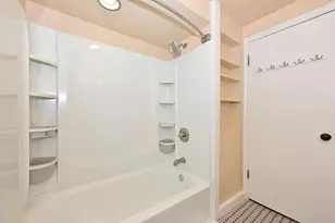 2416 N 91st St, Wauwatosa, WI 53226 - Photo 21