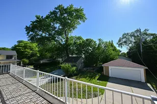 2416 N 91st St, Wauwatosa, WI 53226 - Photo 23