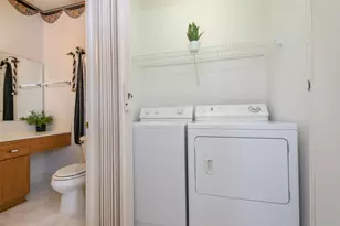 14142 W Waters Way, New Berlin, WI 53151 - Photo 17