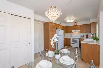 14142 W Waters Way, New Berlin, WI 53151 - Photo 15