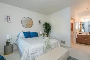 14142 W Waters Way, New Berlin, WI 53151 - Photo 5