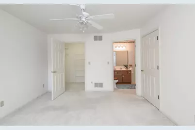 14142 W Waters Way, New Berlin, WI 53151 - Photo 31