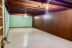 921 Robins Ln, Mukwonago, WI 53149 - Photo 15