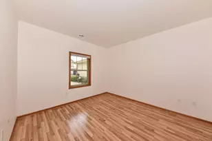 1522 Iroquois Ave, Grafton, WI 53024 - Photo 15