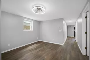 2321 S 19th St, Milwaukee, WI 53215 - Photo 21