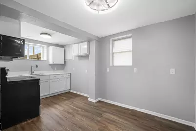 2321 S 19th St, Milwaukee, WI 53215 - Photo 19