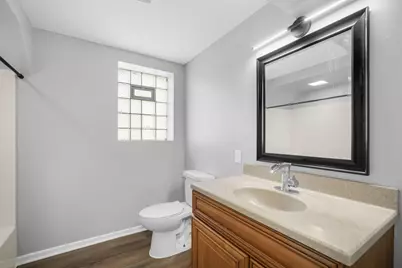 2321 S 19th St, Milwaukee, WI 53215 - Photo 25