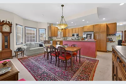 208  Potter Rd #201, Elkhorn, WI 53121 - Photo 19