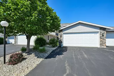 208  Potter Rd #201, Elkhorn, WI 53121 - Photo 31