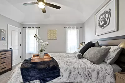 248  Lower Woodford Cir #17, West Bend, WI 53090 - Photo 35
