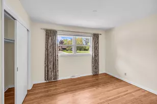 11240 N Valley Dr, Mequon, WI 53092 - Photo 15
