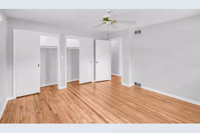11240 N Valley Dr, Mequon, WI 53092 - Photo 19