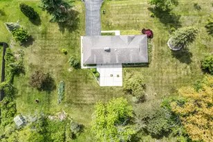11240 N Valley Dr, Mequon, WI 53092 - Photo 3