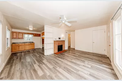 6304 W Nash St, Milwaukee, WI 53216 - Photo 3