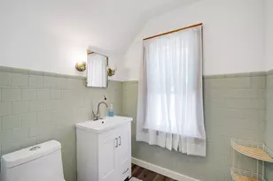 2144 S 98th St, West Allis, WI 53227 - Photo 13