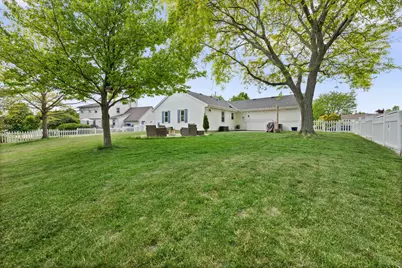 3938 W Minnesota Ave, Franklin, WI 53132 - Photo 19