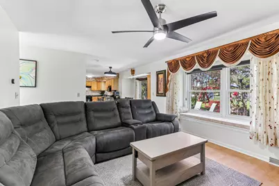 700 E Hobby Ln, Oak Creek, WI 53154 - Photo 13