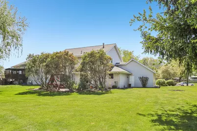 700 E Hobby Ln, Oak Creek, WI 53154 - Photo 45