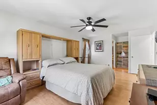 700 E Hobby Ln, Oak Creek, WI 53154 - Photo 23