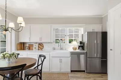 712 E Lexington Blvd, Whitefish Bay, WI 53217 - Photo 13