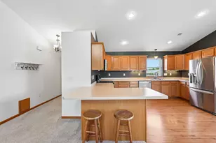 865 Prairie Gdns -, Kewaskum, WI 53040 - Photo 11