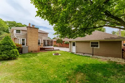 111 N 85th St, Wauwatosa, WI 53226 - Photo 27