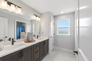 2901 Loretta Ln, Barton, WI 53090 - Photo 19