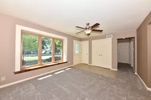 10852 S Richard Rd, Oak Creek, WI 53154 - Photo 5