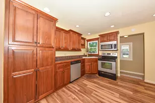 10852 S Richard Rd, Oak Creek, WI 53154 - Photo 7