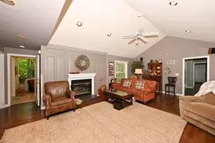 3554 Cranberry Ln, Racine, WI 53404 - Photo 3