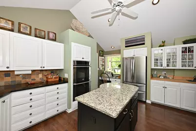 3554  Cranberry Ln, Racine, WI 53404 - Photo 5