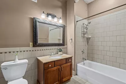 1818 N Water St #303, Milwaukee, WI 53202 - Photo 15