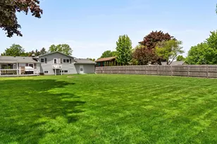 3813 S 13th St, Sheboygan, WI 53081 - Photo 27