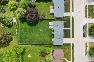 3813 S 13th St, Sheboygan, WI 53081 - Photo 29