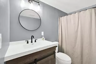 11300 Parkview Ln, Hales Corners, WI 53130 - Photo 15