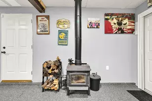 11300 Parkview Ln, Hales Corners, WI 53130 - Photo 27