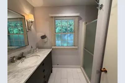 9385 N Lake Dr, Bayside, WI 53217 - Photo 29