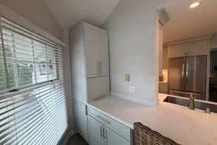 9385 N Lake Dr, Bayside, WI 53217 - Photo 7