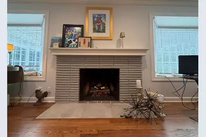 9385 N Lake Dr, Bayside, WI 53217 - Photo 13