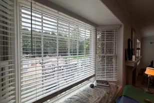 9385 N Lake Dr, Bayside, WI 53217 - Photo 15