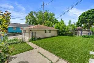 7029 W Hampton Ave, Milwaukee, WI 53218 - Photo 55