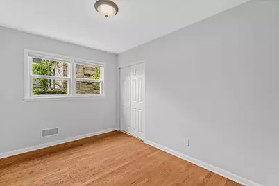 7029 W Hampton Ave, Milwaukee, WI 53218 - Photo 37