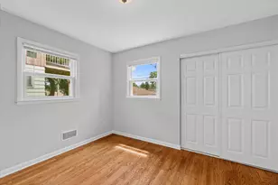 7029 W Hampton Ave, Milwaukee, WI 53218 - Photo 39